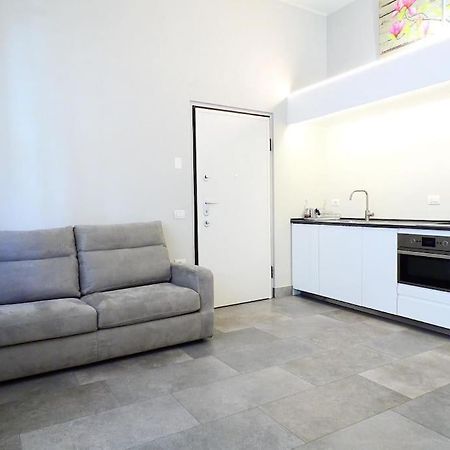 Isola Apartment Pastrengo Mediolan Zewnętrze zdjęcie