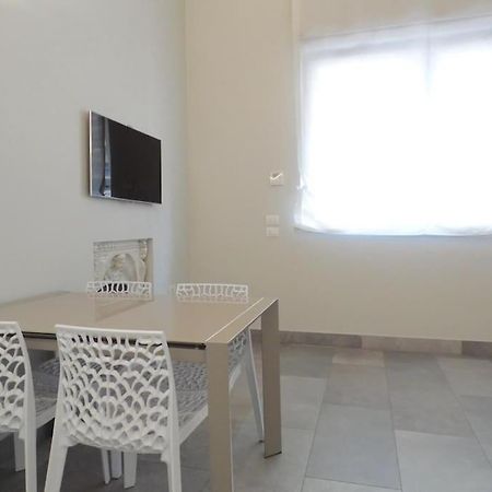 Isola Apartment Pastrengo Mediolan Zewnętrze zdjęcie